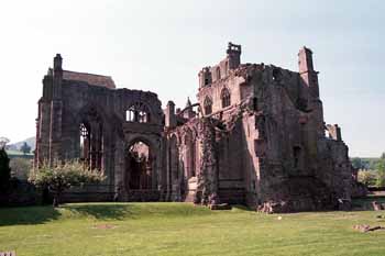 The bulk of the earlier church can be seen inside