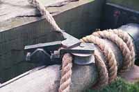 Winch for the windlass of the catapult