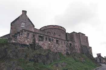 The drum tower and wall