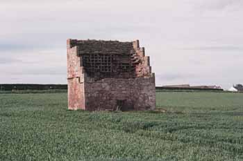 A rectangular doocot near Kellie Castle